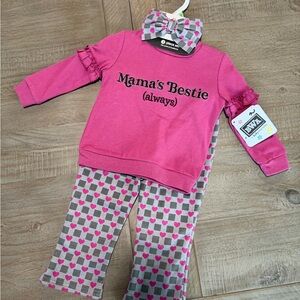 Pink 'Mama's Bestie' Girls Pajama Set with Heart-Print Pants